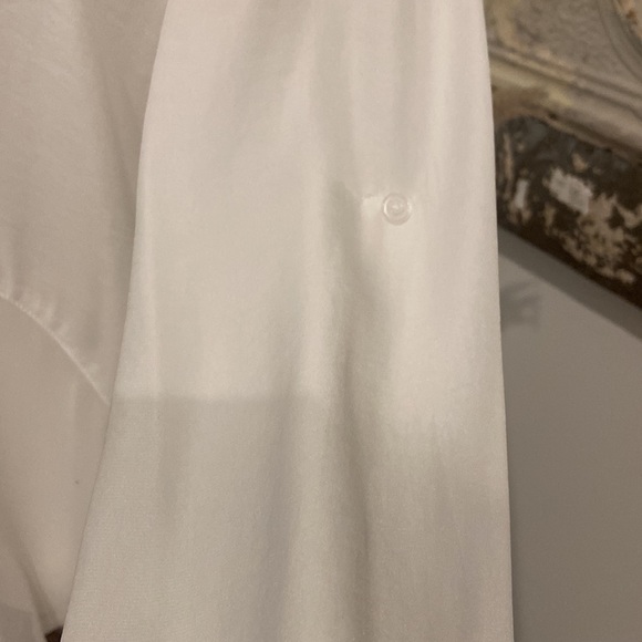 White button down shirt - Picture 2 of 3